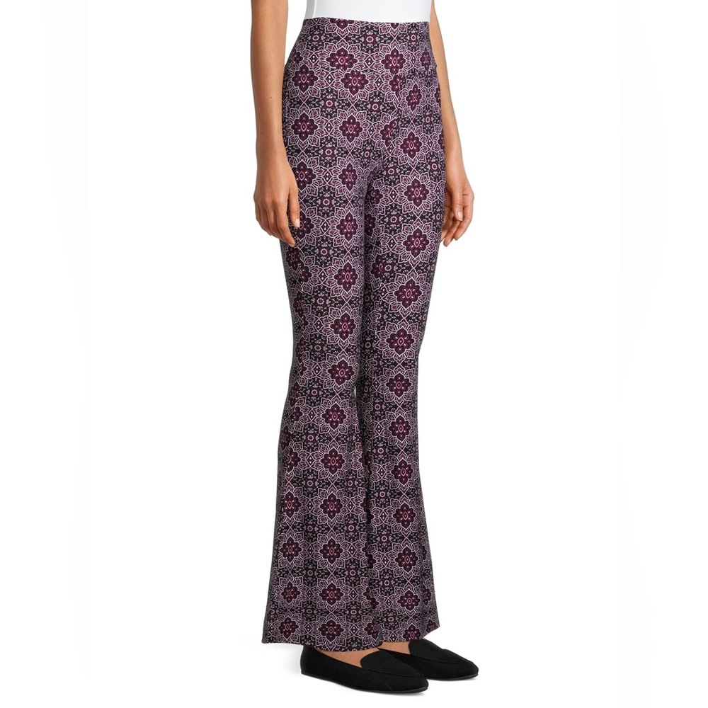 SALE!  🎉 No Boundaries High Rise Flare Pants